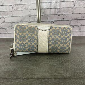 Coach accordion Zip Around wallet